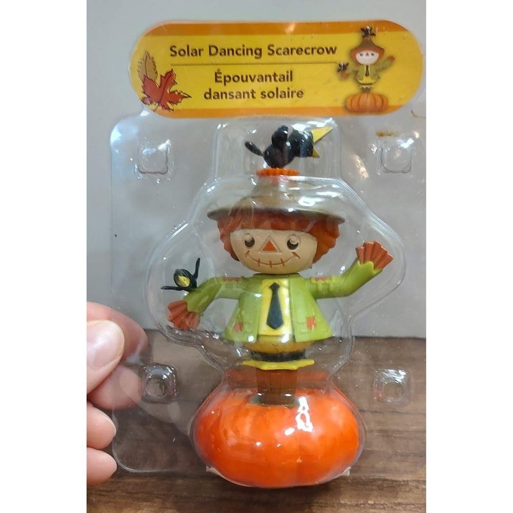 Solar Dancing Thanksgiving Autumn Fall Scarecrow Boy Bobble Head Sun Catcher A12